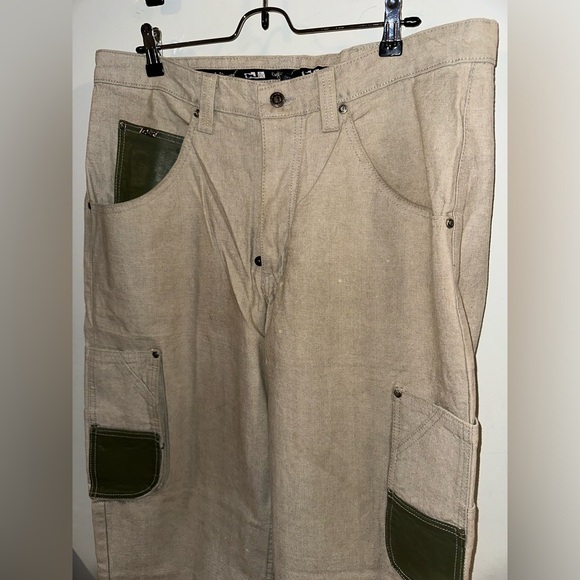 Men’s Carl Jones Pants - Picture 2 of 9